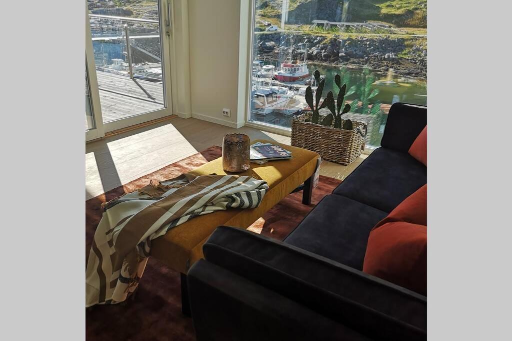 Gjermundsoya Brygge Apartment Ballstad Exterior photo